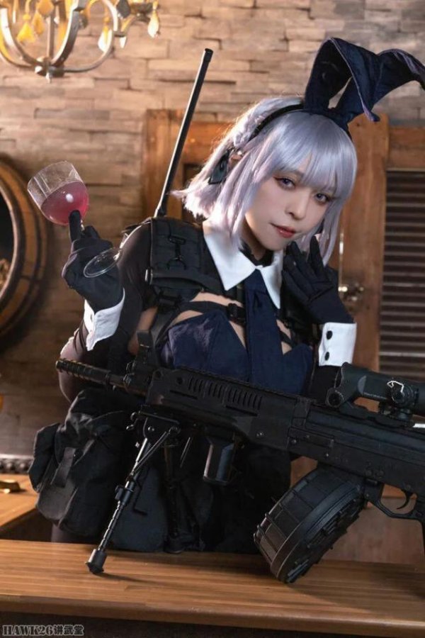 铭创配资 固执的绣女memai 演绎《少女前线》RPK-16机枪